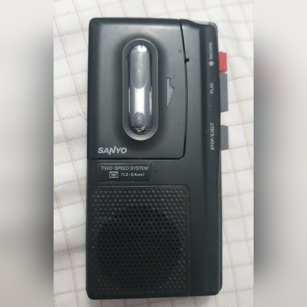Sanyo M5545 Microcassette Recorder 2 Speed Tape System (working)